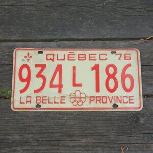 Vintage Quebec 1976 La Belle Province License Plate